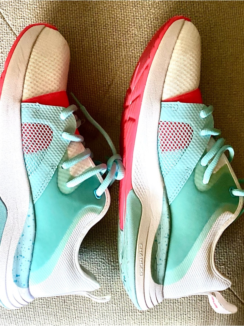 Under armor running shoes - Picture 7 of 7